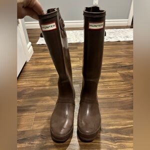 Hunter Burgundy Tall Boots